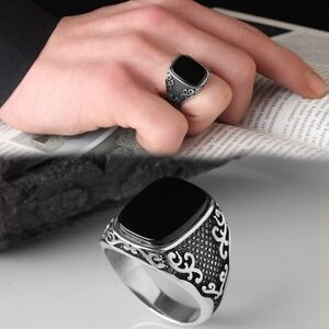 Elegant Black Silver Men's Ring Sz 12